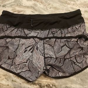 Lululemon Size 6 Shorts